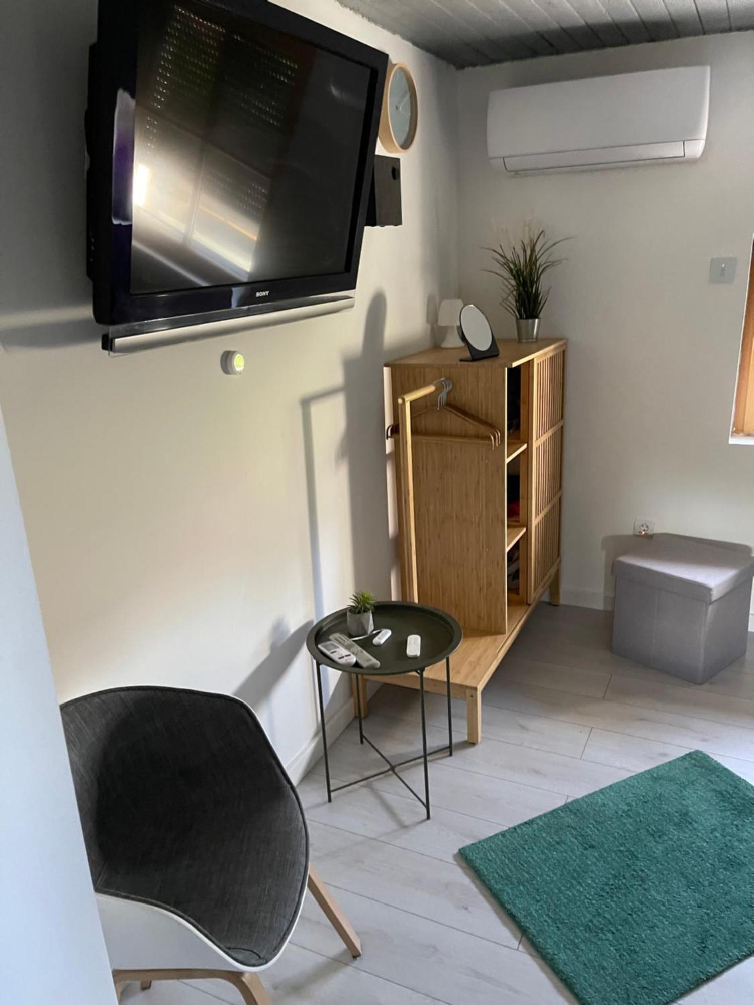 Nora Apartman Balatonkenese Exterior photo